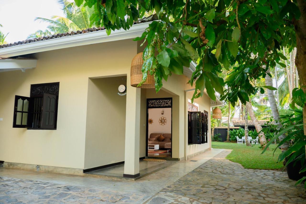 Almayans Bungalow Унаватуна Экстерьер фото