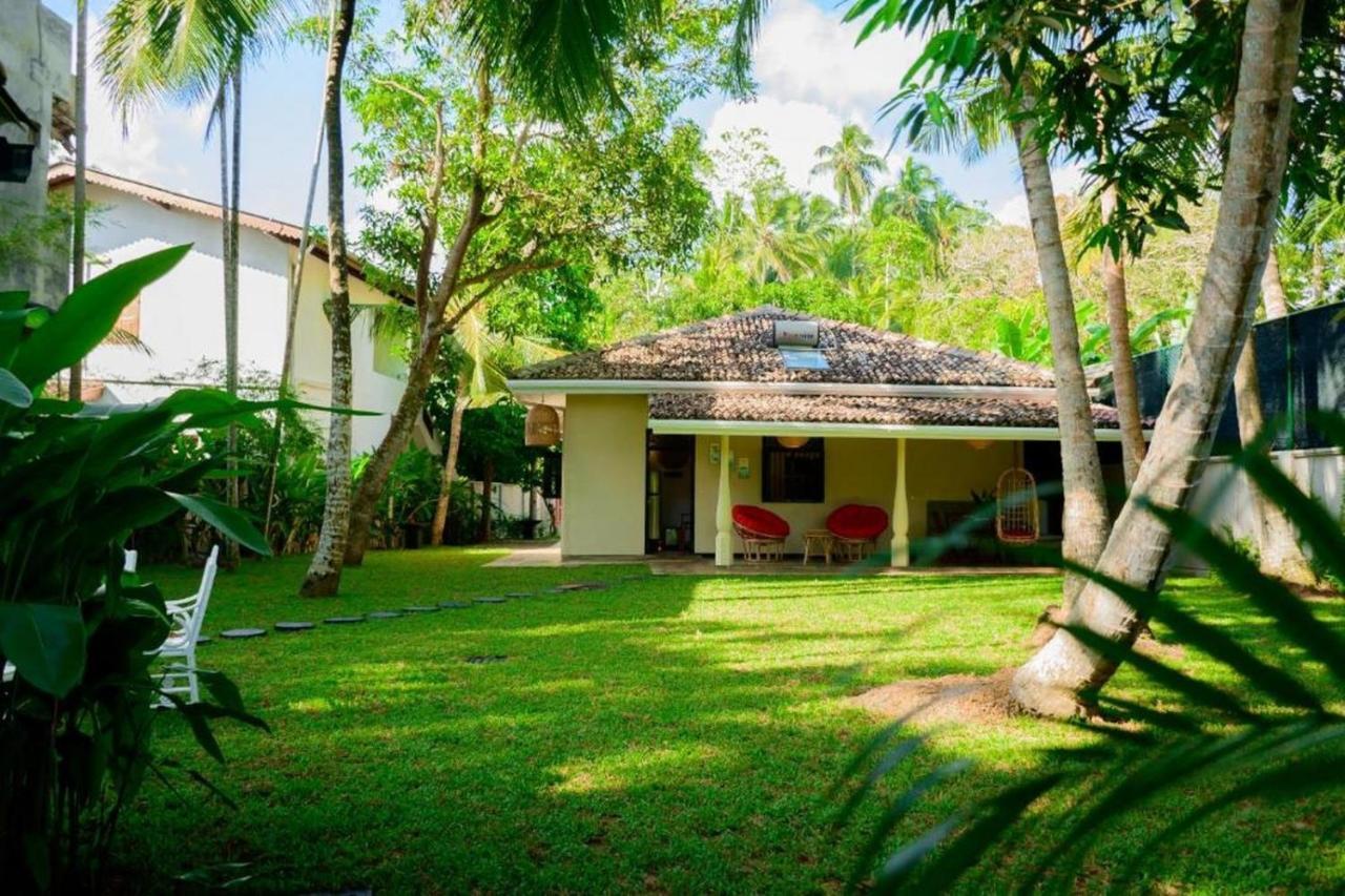 Almayans Bungalow Унаватуна Экстерьер фото