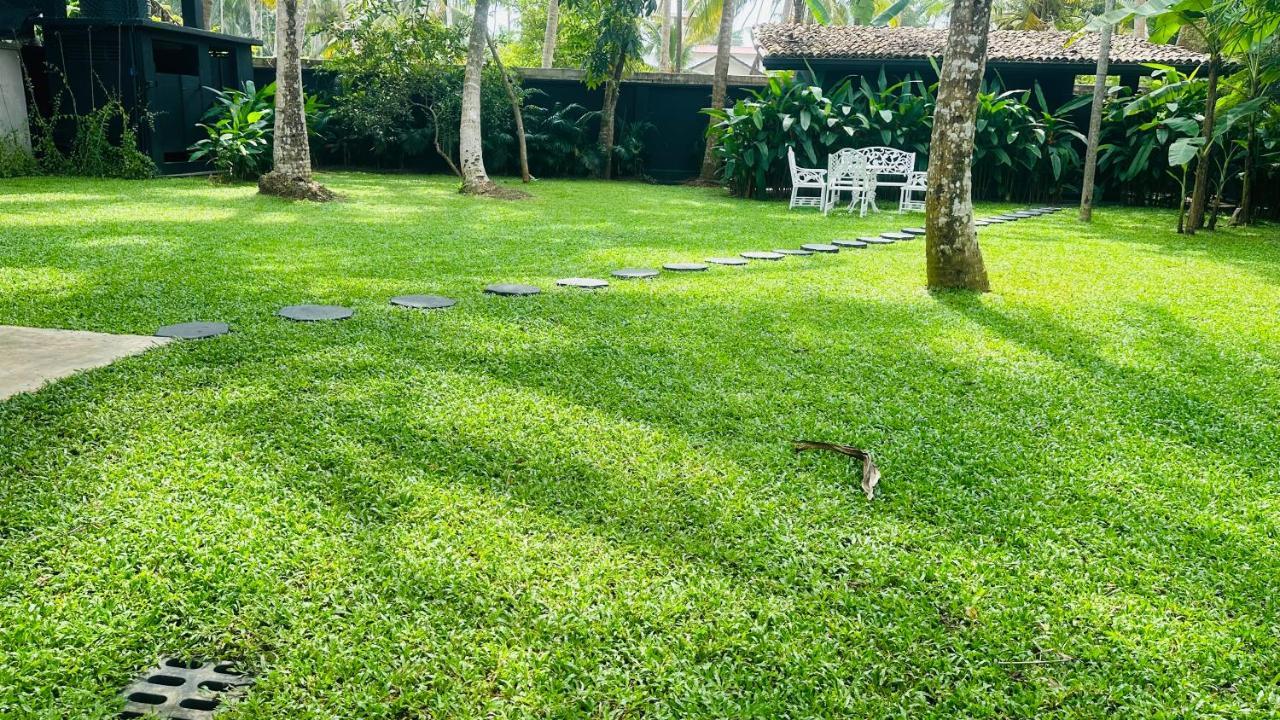 Almayans Bungalow Унаватуна Экстерьер фото